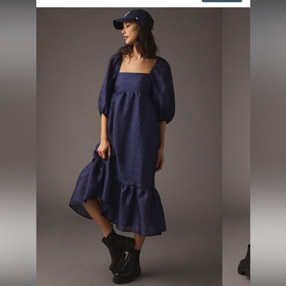 Puff-Sleeve Dress navy iridescent fall party formal boho
Anthropologie $160 - Picture 4 of 9